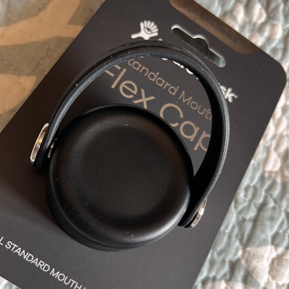 NWT Hydro Flask classic flip Flex Cap - Picture 3 of 7